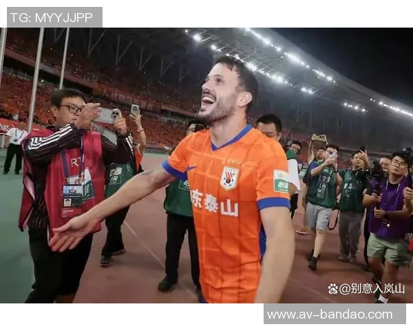 鲁媒分析瓦科留队可能性泰山队计划引进外援中卫与中场球员