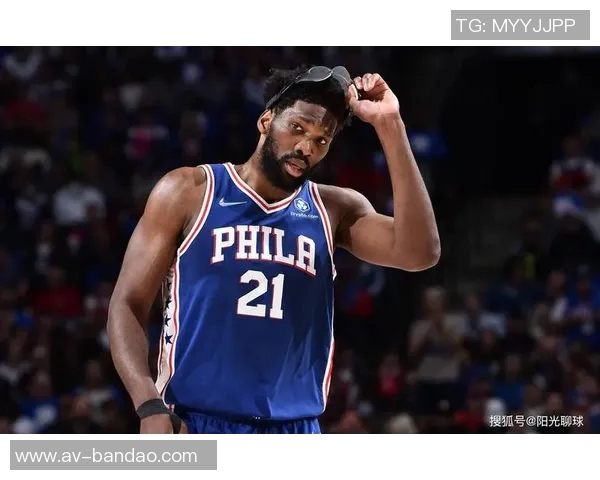 小帝博纳临危受命五记血帽助76人逆转19分展现王者风范