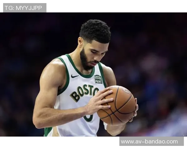 霍勒迪谈输给湖人原因强调专注与信任的重要性